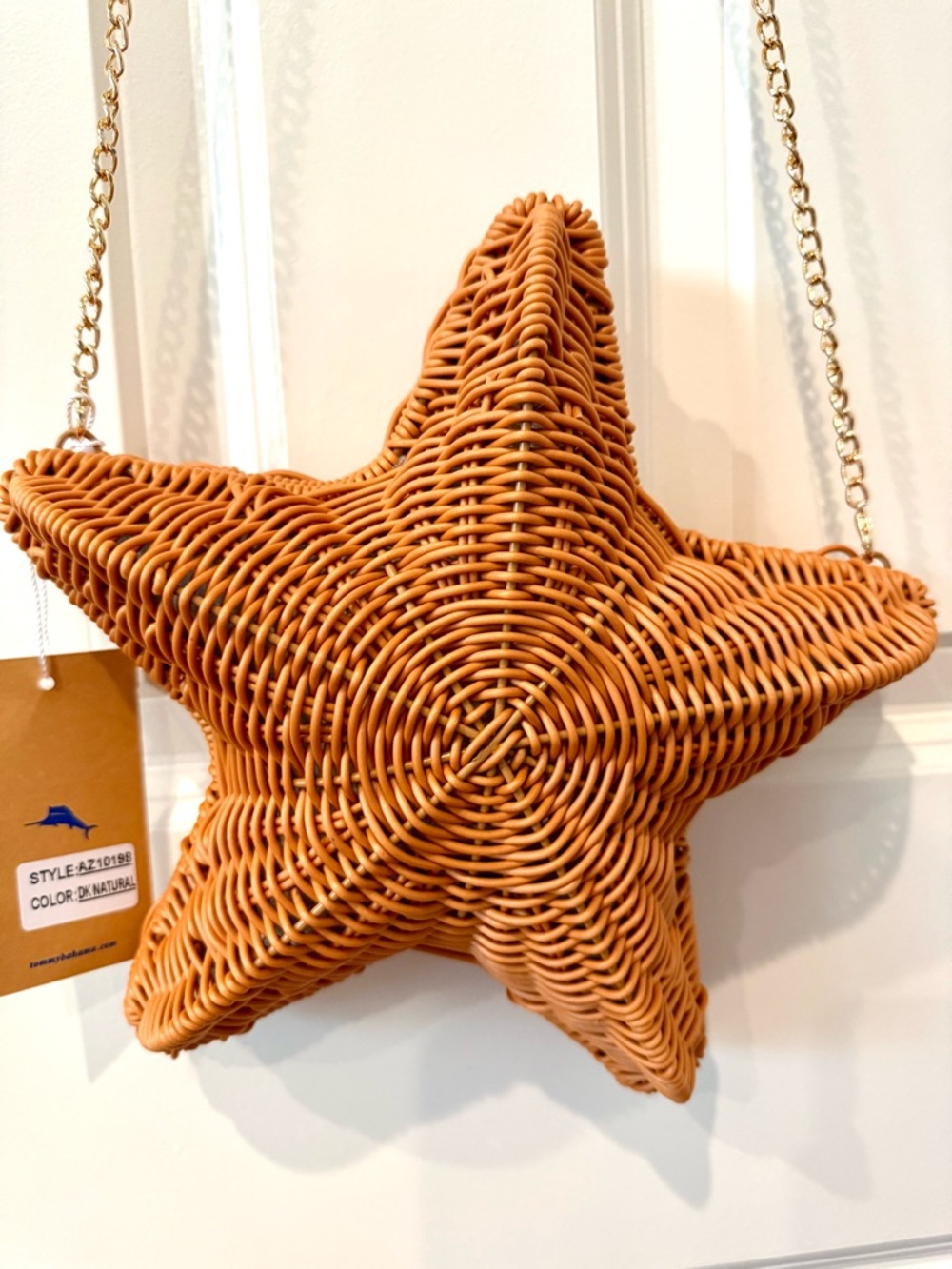 NWT Tommy Bahama Woven wicker Starfish Rattan Crossbody - tan
